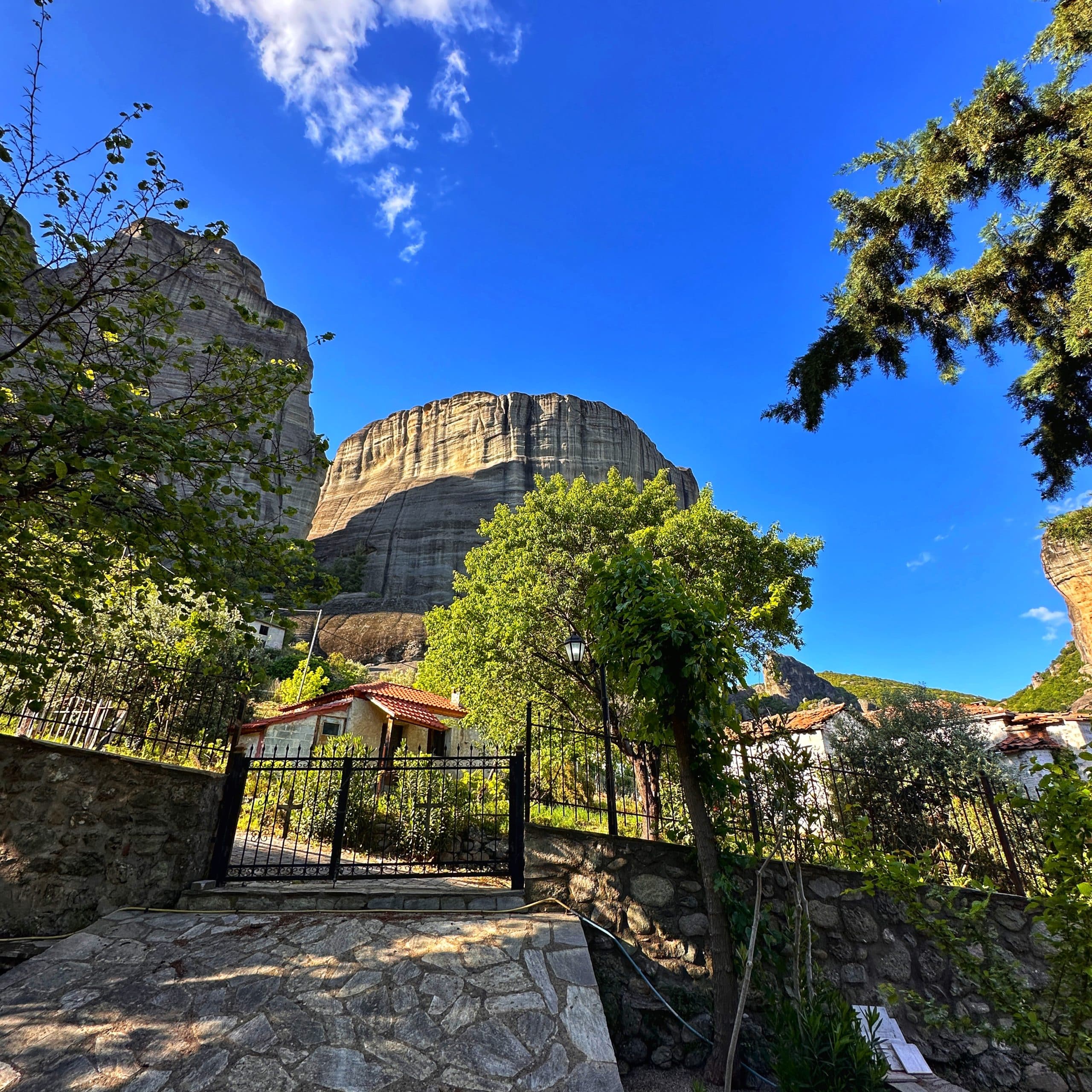 From Athens to Meteora Two-Days Tour with Local Guides