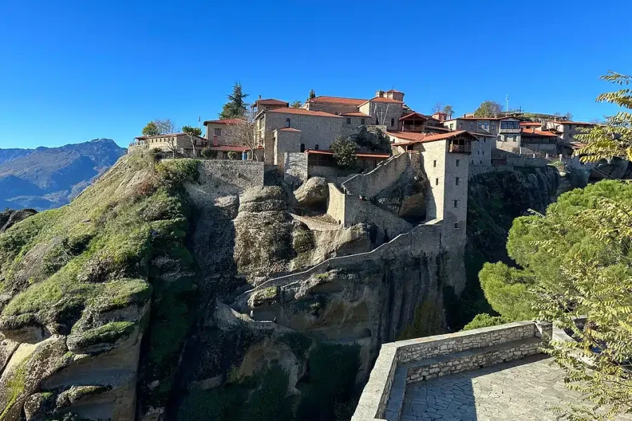 Meteora Private Tour with Local Driver