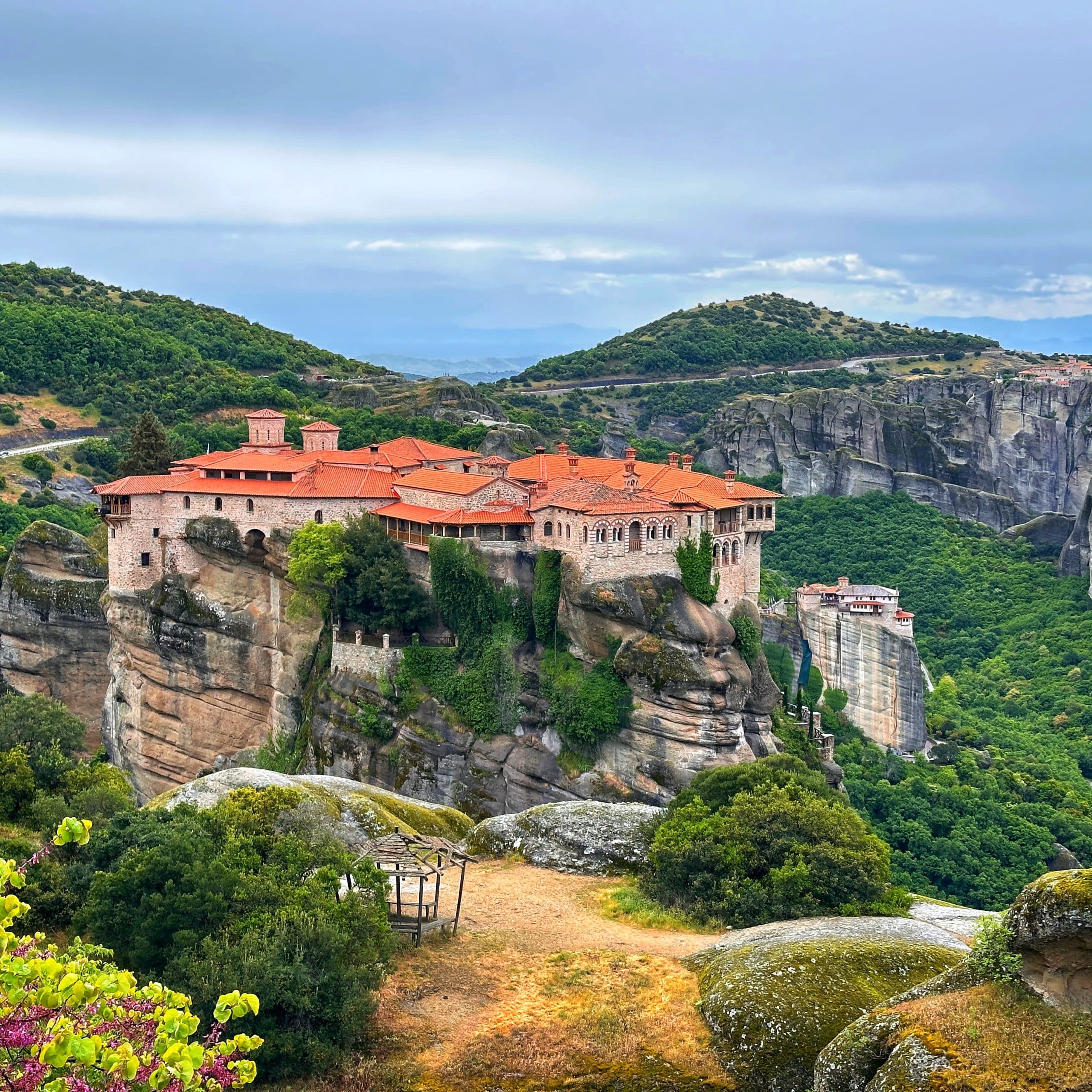Transfer Athens from / to Kalampaka (Meteora) 3 people